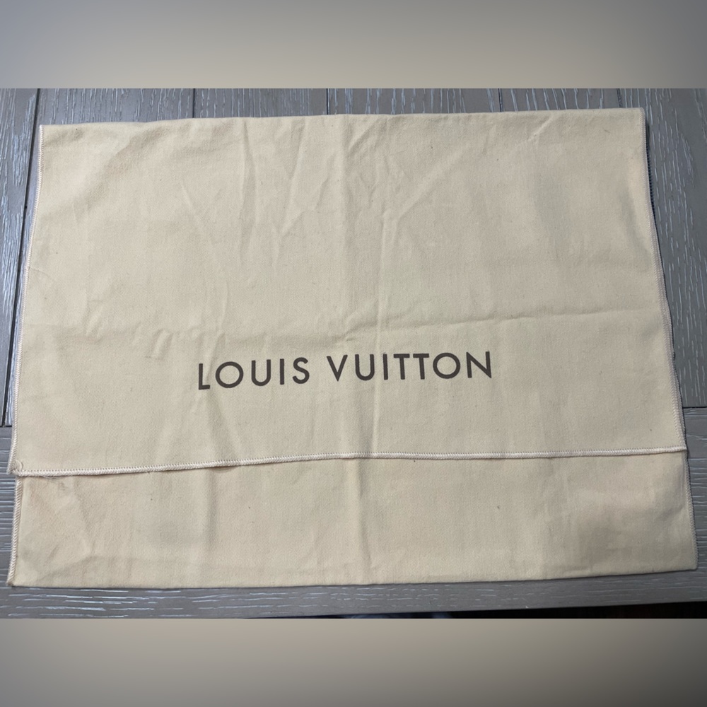 Louis Vuitton Fold over Dust Bag.Used condition